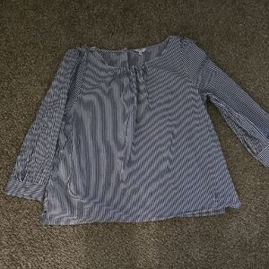 Crown & Ivy,Striped Women's Top - Navy and White